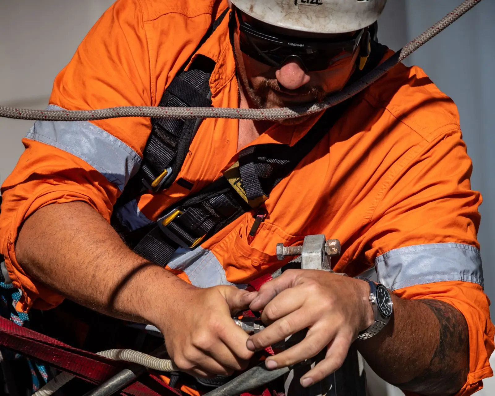 Checking the gear, Building A · 2020