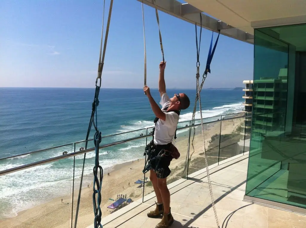 Jade Apartments, OneVision rope access project