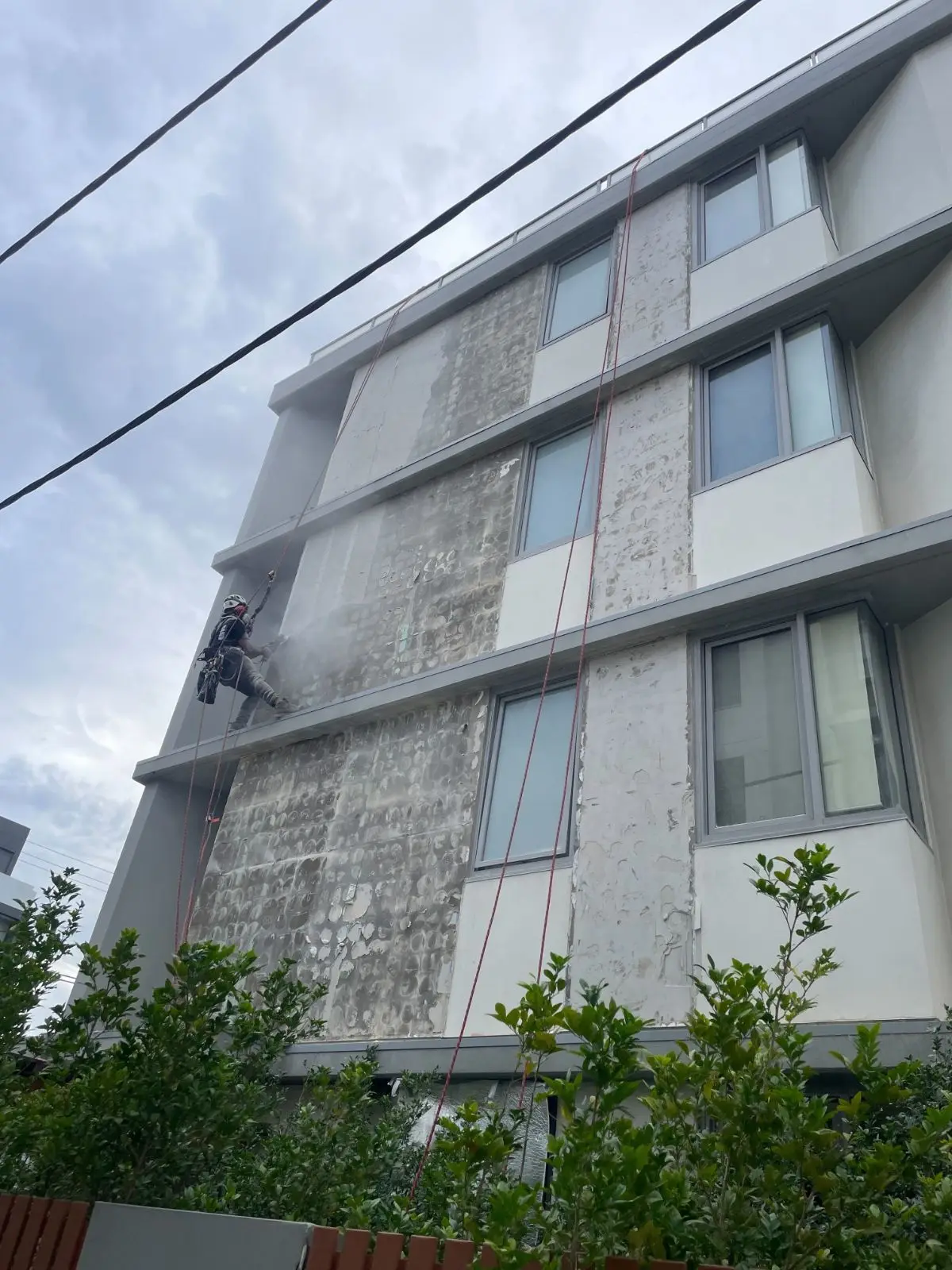 Gray St facade repairs, OneVision rope access