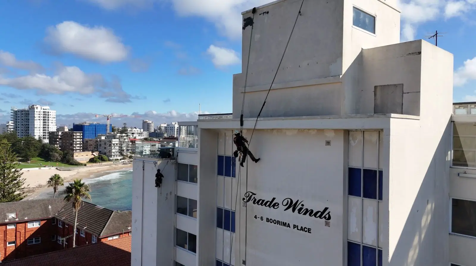 Rope access above the beach, Tradewinds, Cronulla